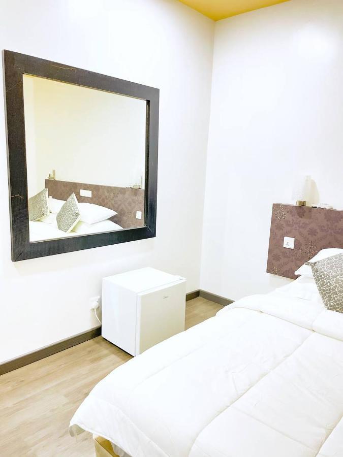Fatims Beach House Maafushi Εξωτερικό φωτογραφία